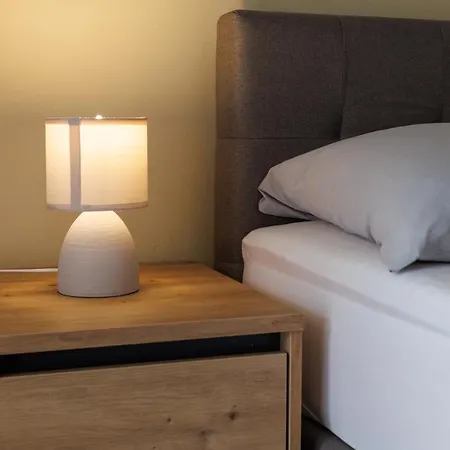 Spacious And Modern App With Big Terrace * Malinska