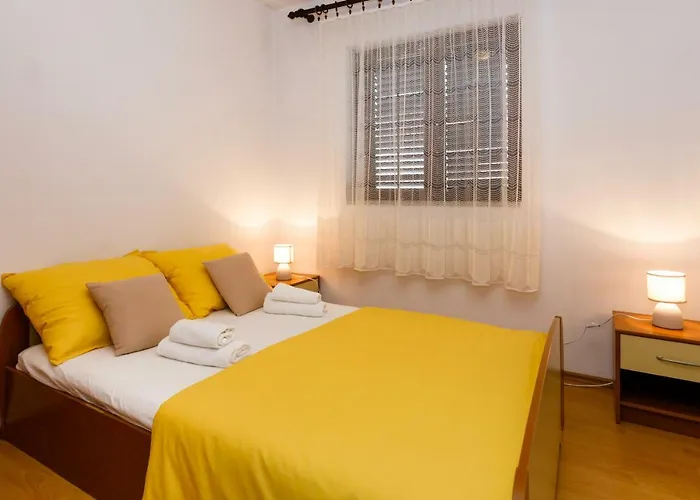 Appartement Spacious And Modern App With Big Terrace