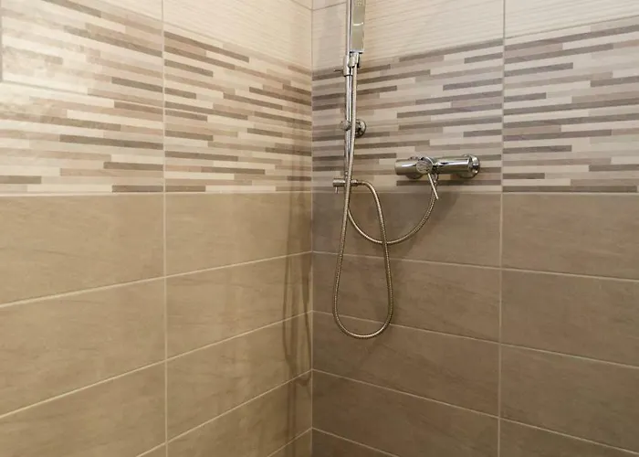 Spacious And Modern App With Big Terrace * Malinska