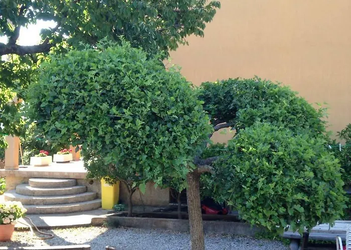 Spacious And Modern App With Big Terrace Appartement Malinska