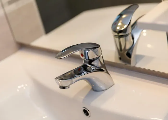 Spacious And Modern App With Big Terrace Appartamento Malinska