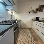 Spacious And Modern App With Big Terrace *