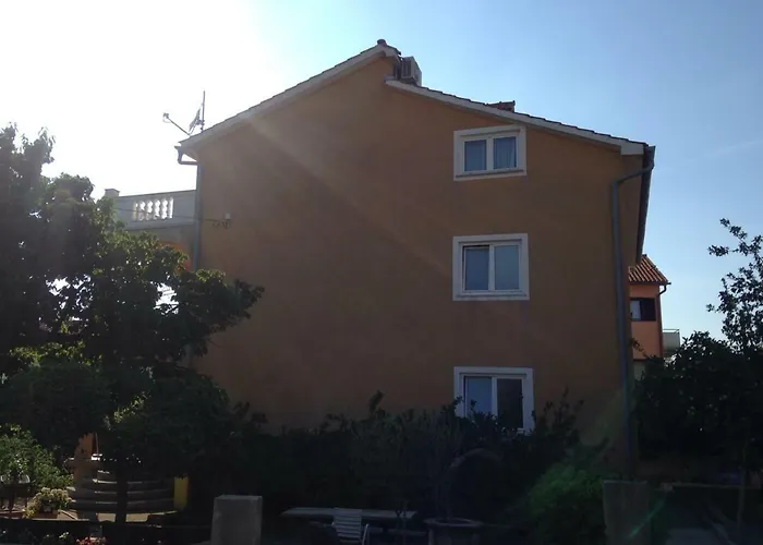 아파트 Spacious And Modern App With Big Terrace *